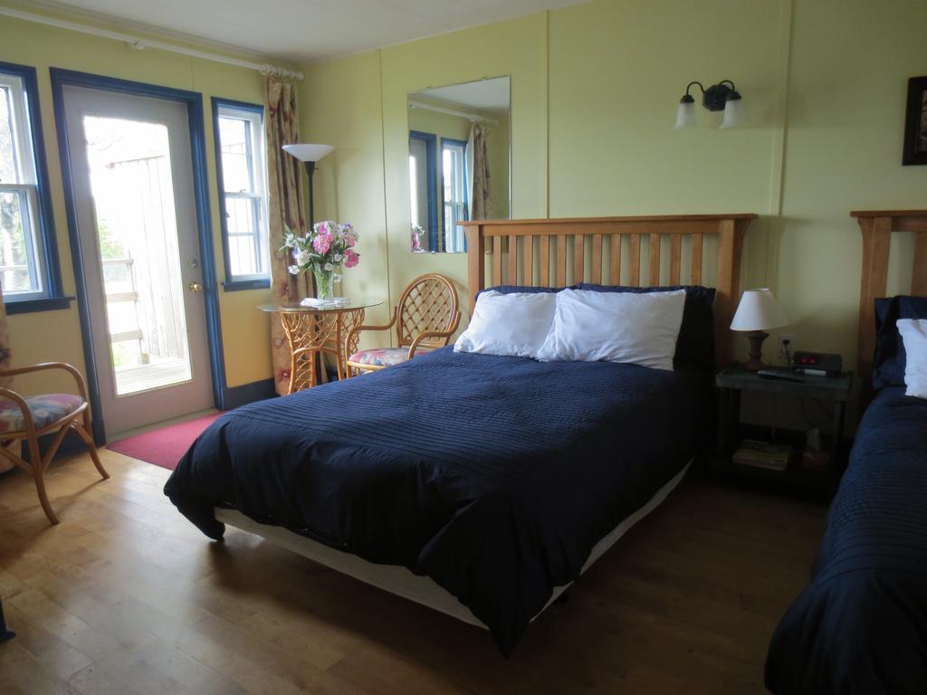Hedley House Inn Smiths Cove Стая снимка