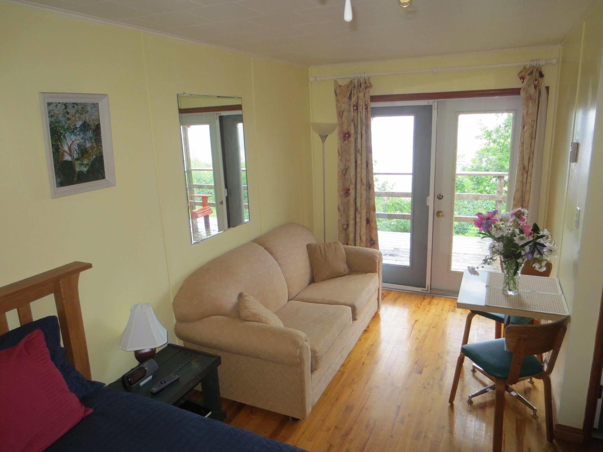 Hedley House Inn Smiths Cove Екстериор снимка